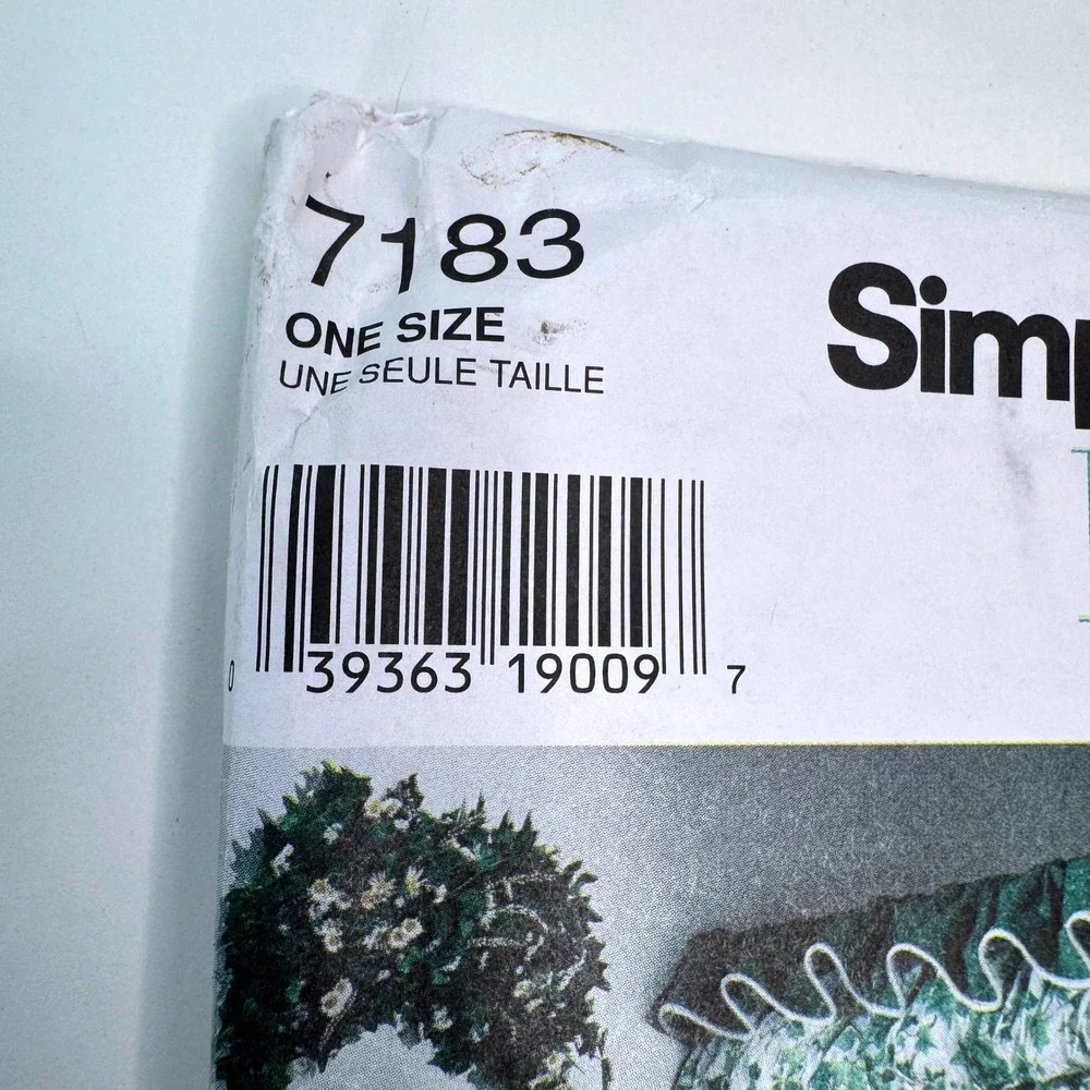 Simplicity 7183 Uncut Sewing Pattern Bathroom Decor Shower Curtain Sink Skirt
